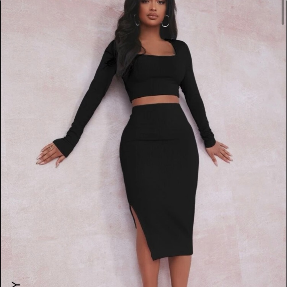 Two piece skirt set